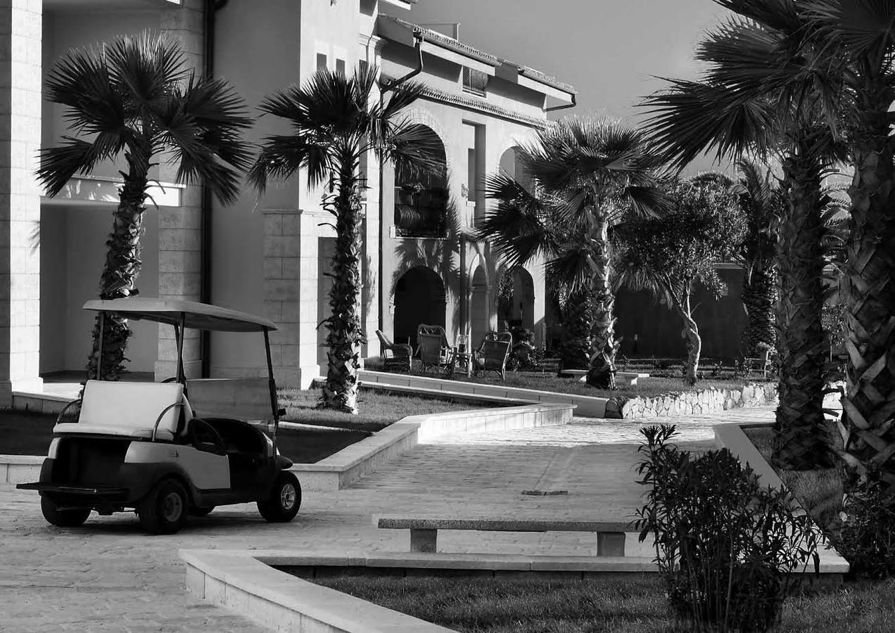 فندق Marina Di Cala Del Sole ليكاتا المظهر الخارجي الصورة
