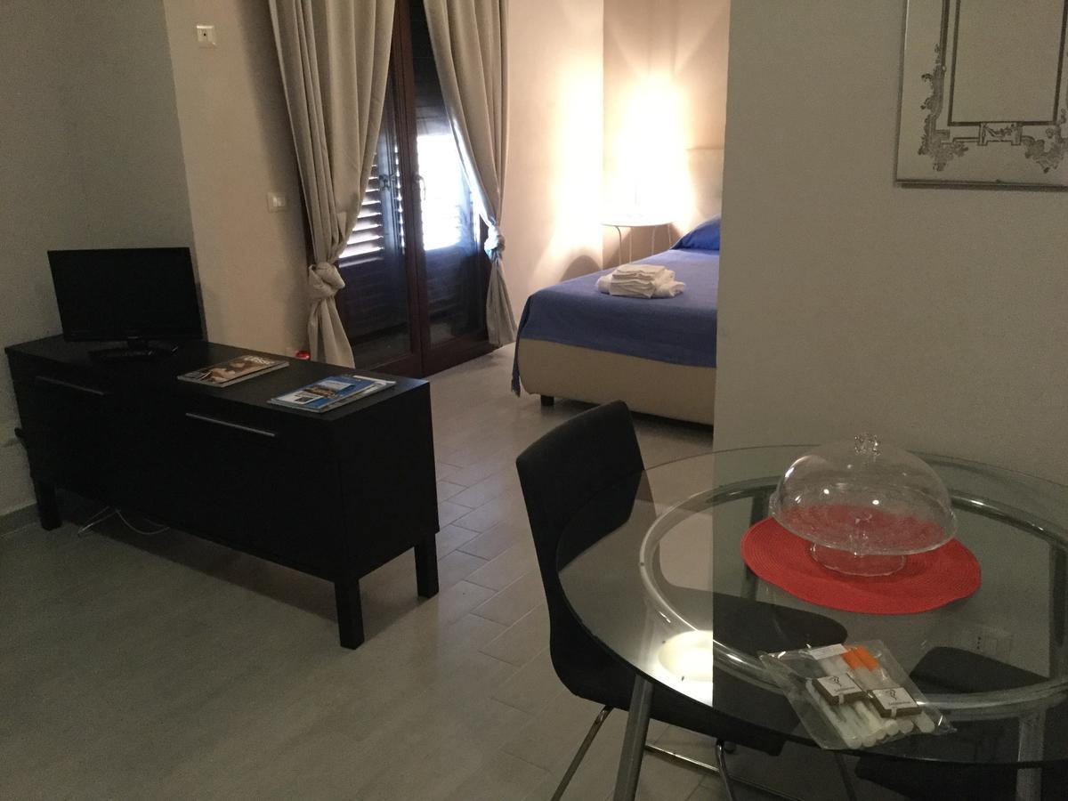 فندق Marina Di Cala Del Sole ليكاتا المظهر الخارجي الصورة